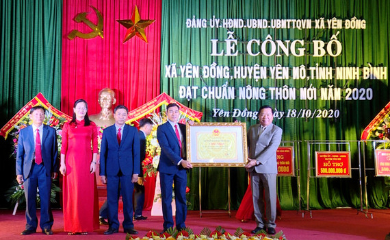 C&ocirc;ng bố x&atilde; Y&ecirc;n Đồng đạt chuẩn N&ocirc;ng th&ocirc;n mới
