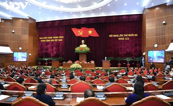 Dư luận mừng v&igrave; Đảng quyết liệt trong c&ocirc;ng t&aacute;c c&aacute;n bộ