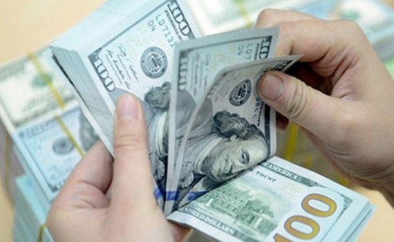 Gi&aacute; USD tại c&aacute;c ng&acirc;n h&agrave;ng thương mại tiếp tục giảm