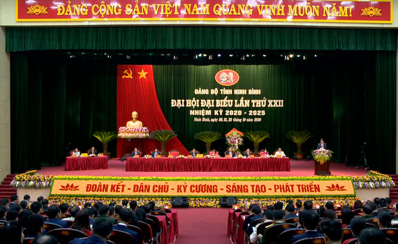 Phi&ecirc;n khai mạc Đại hội Đảng bộ tỉnh Ninh B&igrave;nh lần thứ XXII diễn ra trong s&aacute;ng nay