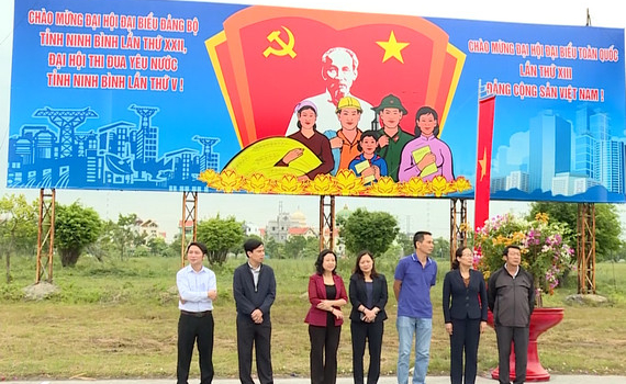 Kiểm tra tuy&ecirc;n truyền Đại hội Đảng bộ tỉnh lần thứ XXII tại Hoa Lư v&agrave; TP Ninh B&igrave;nh