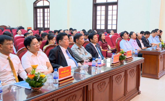 Th&agrave;nh phố Ninh B&igrave;nh gặp mặt doanh nghiệp, doanh nh&acirc;n ti&ecirc;u biểu