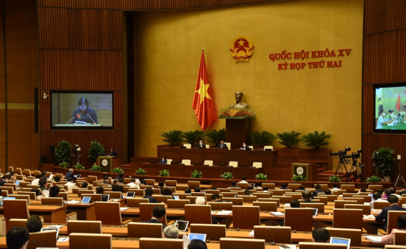 Quốc hội trăn trở t&igrave;m nguồn cải cách ti&ecirc;̀n lương năm 2022