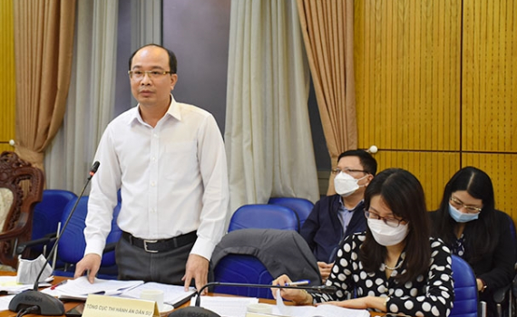 Thi h&agrave;nh &aacute;n tham nhũng, kinh tế gặp kh&oacute; v&igrave; đại dịch COVID-19