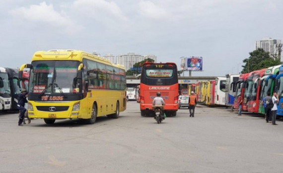 Từ h&ocirc;m nay (1-10), Bộ GTVT &aacute;p dụng qui định mới về hoạt động của taxi, xe kh&aacute;ch, m&aacute;y bay, t&agrave;u thuyền&hellip;