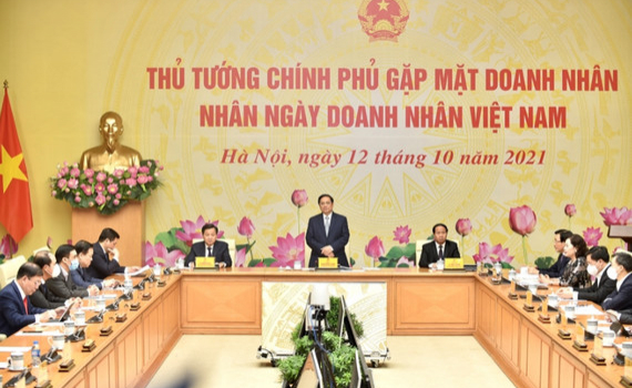 Thủ tướng Phạm Minh Ch&iacute;nh gặp mặt 72 đại biểu doanh nh&acirc;n Việt Nam