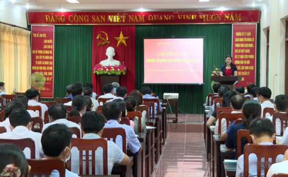 Bồi dưỡng nghiệp vụ c&ocirc;ng t&aacute;c tuy&ecirc;n gi&aacute;o năm 2021
