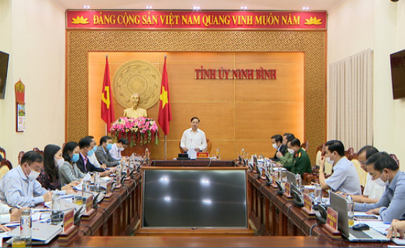 Thường trực Tỉnh ủy triển khai nhiệm vụ trọng t&acirc;m c&ocirc;ng t&aacute;c th&aacute;ng 11