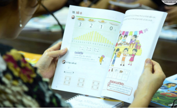 &ldquo;S&aacute;ch gi&aacute;o khoa phải đảm bảo t&iacute;nh chuẩn mực, sư phạm, khoa học&rdquo;