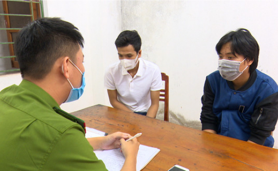 C&ocirc;ng an TP Ninh B&igrave;nh bắt giữ nh&oacute;m đối tượng m&ocirc;i giới mại d&acirc;m