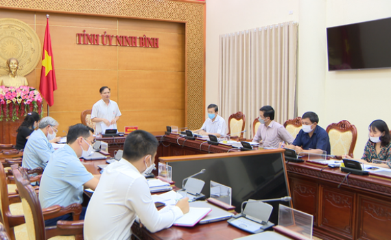 Họp Hội đồng bi&ecirc;n soạn s&aacute;ch Lịch sử Đảng bộ tỉnh Ninh B&igrave;nh (1930-2020)