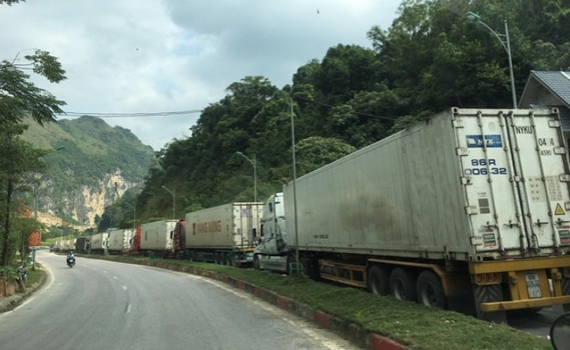 Đồng bộ giải ph&aacute;p th&ocirc;ng quan h&agrave;ng n&ocirc;ng sản qua c&aacute;c tỉnh bi&ecirc;n giới ph&iacute;a Bắc