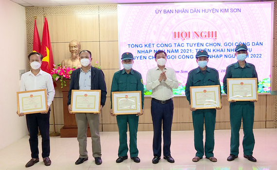 Kim Sơn triển khai c&ocirc;ng t&aacute;c tuyển qu&acirc;n năm 2022