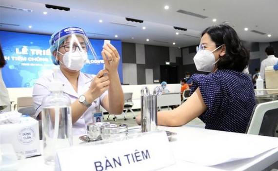 Trẻ em 12-17 tuổi sẽ được ti&ecirc;m vaccine Covid trong th&aacute;ng 10