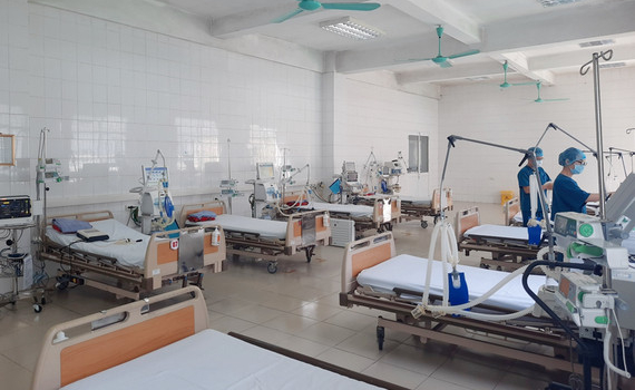 Bộ Y tế y&ecirc;u cầu củng cố hệ thống điều trị, sẵn s&agrave;ng đ&aacute;p ứng dịch ở cấp độ 4