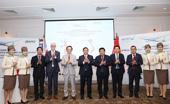 Thủ tướng Phạm Minh Ch&iacute;nh dự lễ c&ocirc;ng bố đường bay thẳng Việt Nam - Anh