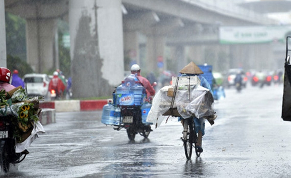 Thời tiết ng&agrave;y 9-10: Bắc Bộ v&agrave; Nam Bộ c&oacute; mưa r&agrave;o