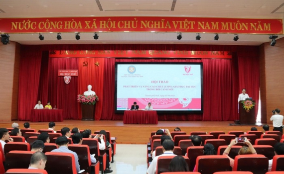 N&acirc;ng cao chất lượng gi&aacute;o dục đại học trong bối cảnh mới