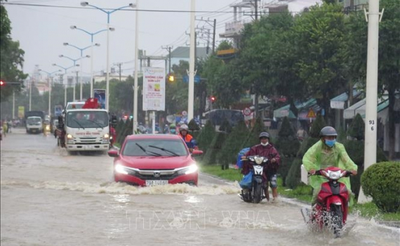 Thời tiết ng&agrave;y 25-10: Mưa lớn từ Thanh H&oacute;a đến Quảng Ng&atilde;i
