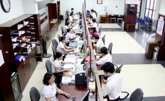 Đến năm 2026, c&aacute;c bộ, cơ quan thuộc Ch&iacute;nh phủ c&oacute; 101.546 bi&ecirc;n chế