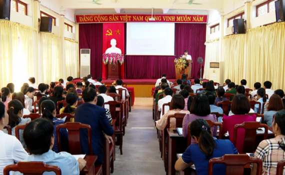 Khai giảng lớp bồi dưỡng c&ocirc;ng t&aacute;c văn ph&ograve;ng cấp uỷ, c&ocirc;ng t&aacute;c văn thư - lưu trữ năm 2022