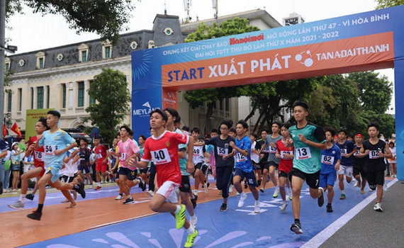 Giải chạy lan tỏa th&ocirc;ng điệp h&ograve;a b&igrave;nh