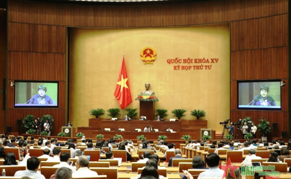 Kỳ họp thứ tư, Quốc hội kh&oacute;a XV: Gi&aacute; kh&aacute;m, chữa bệnh cần c&oacute; cơ chế kiểm so&aacute;t để bảo vệ quyền lợi của người bệnh