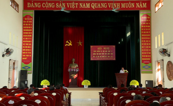 Tuy&ecirc;n truyền ph&aacute;p luật v&agrave; trợ gi&uacute;p ph&aacute;p l&yacute; cho nh&acirc;n d&acirc;n x&atilde; Kh&aacute;nh Thịnh