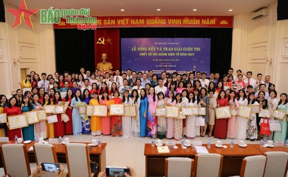 Trao giải cuộc thi thiết kế b&agrave;i giảng điện tử năm 2021