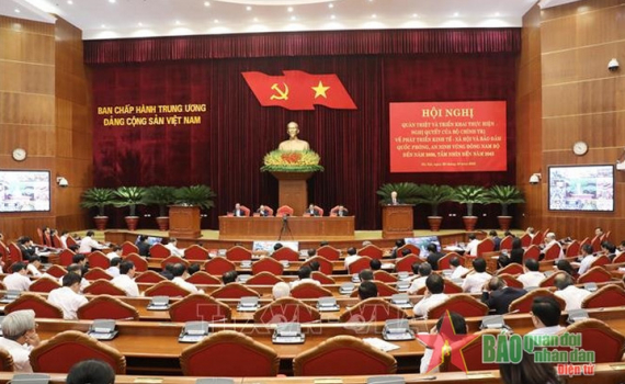 Tổng B&iacute; thư Nguyễn Ph&uacute; Trọng: V&ugrave;ng Đ&ocirc;ng Nam Bộ cần phấn đấu l&agrave; đầu t&agrave;u ph&aacute;t triển của cả nước