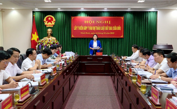 Hội nghị lấy &yacute; kiến g&oacute;p &yacute; v&agrave;o Dự thảo Luật đất đai (sửa đổi)