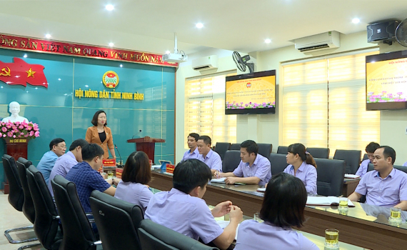 Đo&agrave;n c&ocirc;ng t&aacute;c của Trung ương Hội N&ocirc;ng d&acirc;n Việt Nam l&agrave;m việc với Hội N&ocirc;ng d&acirc;n tỉnh Ninh B&igrave;nh