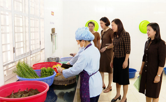 Kiểm tra c&ocirc;ng t&aacute;c x&acirc;y dựng trường học an to&agrave;n tại c&aacute;c trường mầm non tr&ecirc;n địa b&agrave;n 2 huyện Kim Sơn v&agrave; Y&ecirc;n Kh&aacute;nh