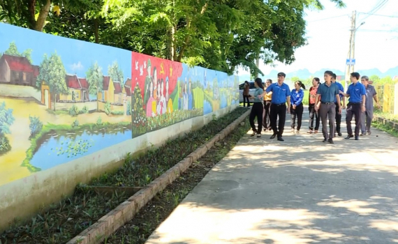 Nho Quan &ldquo;D&acirc;n vận kh&eacute;o&rdquo; để x&acirc;y dựng n&ocirc;ng th&ocirc;n mới th&agrave;nh c&ocirc;ng