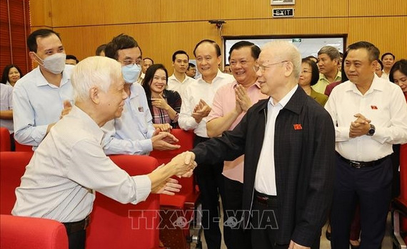 Tổng B&iacute; thư Nguyễn Ph&uacute; Trọng tiếp x&uacute;c cử tri H&agrave; Nội trước Kỳ họp thứ tư, Quốc hội kh&oacute;a XV