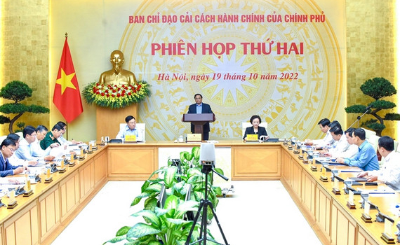 Cải c&aacute;ch h&agrave;nh ch&iacute;nh g&oacute;p phần phục hồi, ph&aacute;t triển bền vững KTXH