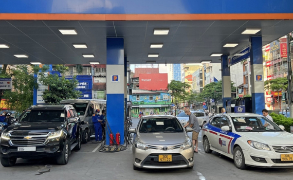 Bộ T&agrave;i ch&iacute;nh lu&ocirc;n tạo thuận lợi cho hoạt động kinh doanh xăng dầu