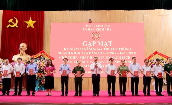 Gi&aacute;o dục truyền thống qua xuất bản Lịch sử Ng&agrave;nh Kiểm tra Đảng tỉnh Ninh B&igrave;nh