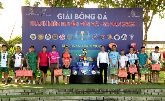 Khai mạc Giải b&oacute;ng đ&aacute; Thanh ni&ecirc;n huyện Y&ecirc;n M&ocirc; - S2 năm 2023