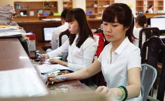 Cải c&aacute;ch tiền lương dự kiến từ 1-7-2024: Trả lương kh&ocirc;ng phụ thuộc th&acirc;m ni&ecirc;n, bằng cấp