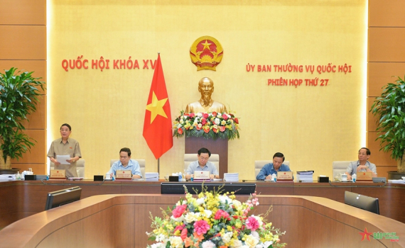 Ủy ban Thường vụ Quốc hội: Thị trường năng lượng cạnh tranh ph&aacute;t triển chưa ho&agrave;n chỉnh