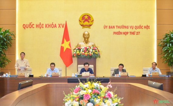 Phi&ecirc;n họp thứ 27, Ủy ban Thường vụ Quốc hội: Dự kiến đạt v&agrave; vượt 10/15 chỉ ti&ecirc;u ph&aacute;t triển kinh tế, x&atilde; hội