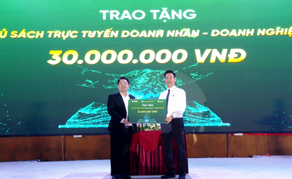 Hội Doanh nh&acirc;n trẻ tỉnh gặp mặt nh&acirc;n kỷ niệm ng&agrave;y Doanh nh&acirc;n Việt Nam