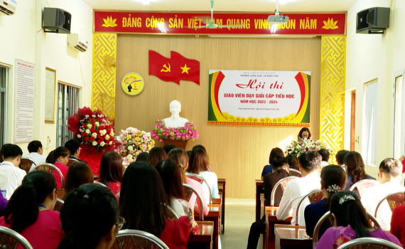 Hội thi gi&aacute;o vi&ecirc;n dạy giỏi cấp Tiểu học th&agrave;nh phố Ninh B&igrave;nh 