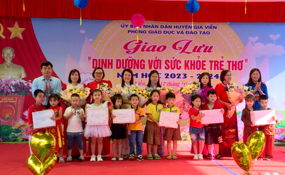 Ph&ograve;ng Gi&aacute;o dục v&agrave; Đ&agrave;o tạo huyện Gia Viễn tổ chức Giao lưu "Dinh dưỡng với sức khỏe trẻ thơ"