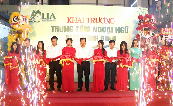Khai trương Trung t&acirc;m Ngoại ngữ ALIA Ninh B&igrave;nh