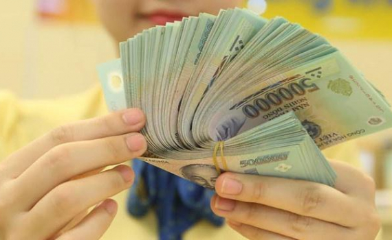 Ho&agrave;n thiện ch&iacute;nh s&aacute;ch tiền lương mới, thực hiện tăng lương để khắc phục t&igrave;nh trạng CCVC th&ocirc;i việc, nghỉ việc