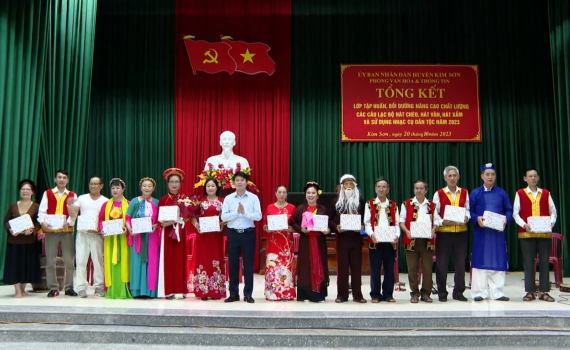 Kim Sơn tổng kết lớp tập huấn, bồi dưỡng n&acirc;ng cao nghệ thuật truyền thống