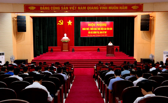 Kim Sơn qu&aacute;n triệt, triển khai c&aacute;c văn bản của Bộ Ch&iacute;nh trị, Ban B&iacute; thư