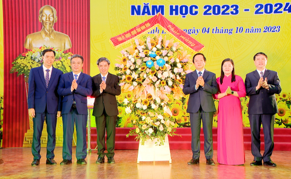 Trường Đại học Hoa Lư khai giảng năm học 2023 - 2024